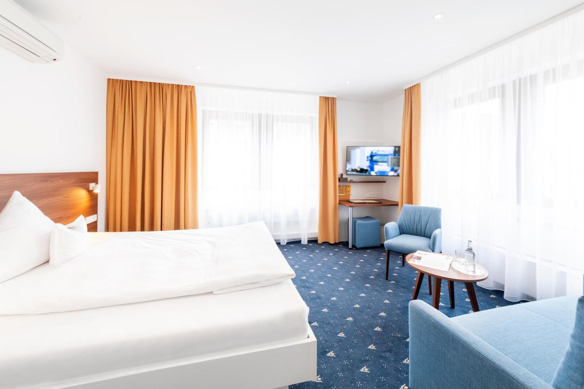 Hotel Adler Post Schwetzingen Luaran gambar