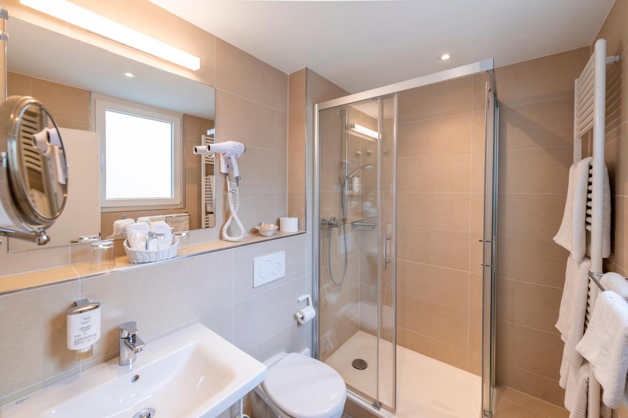 Hotel Adler Post Schwetzingen Luaran gambar